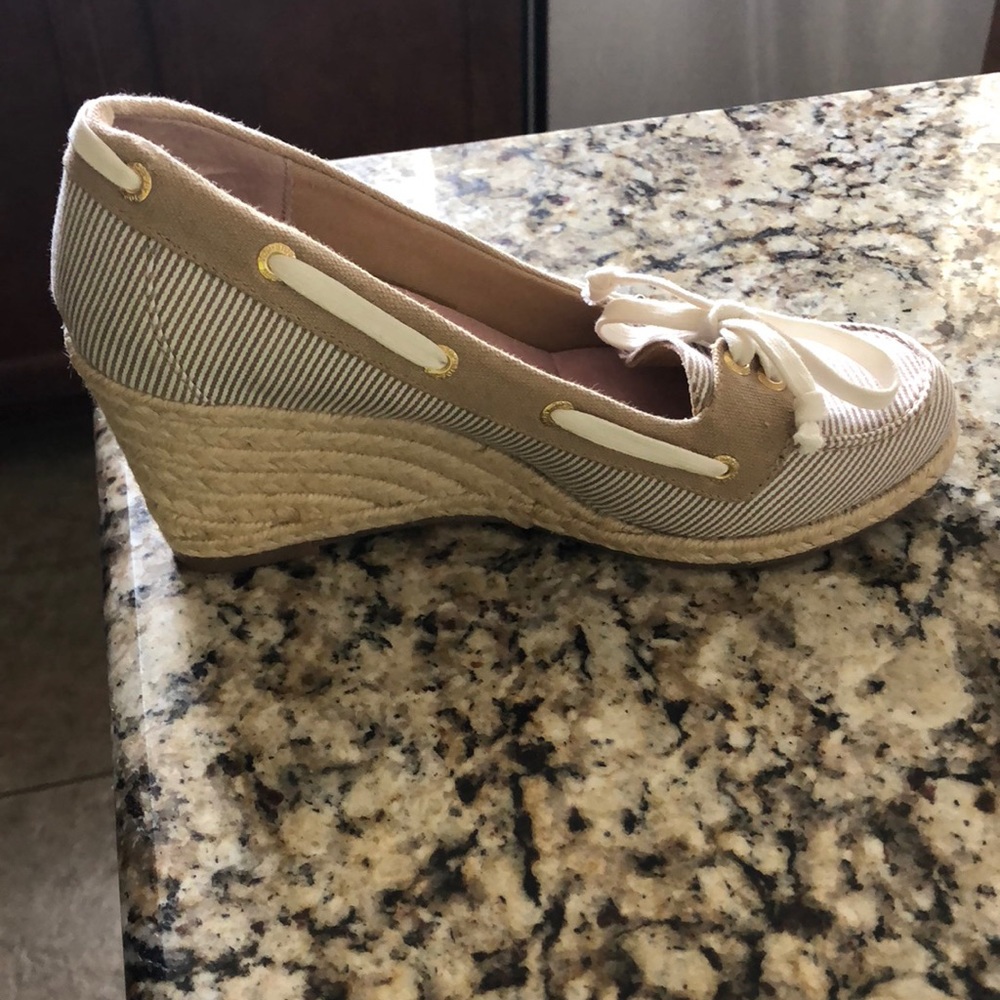 Sperry wedge closed toe espadrilles. NWOT